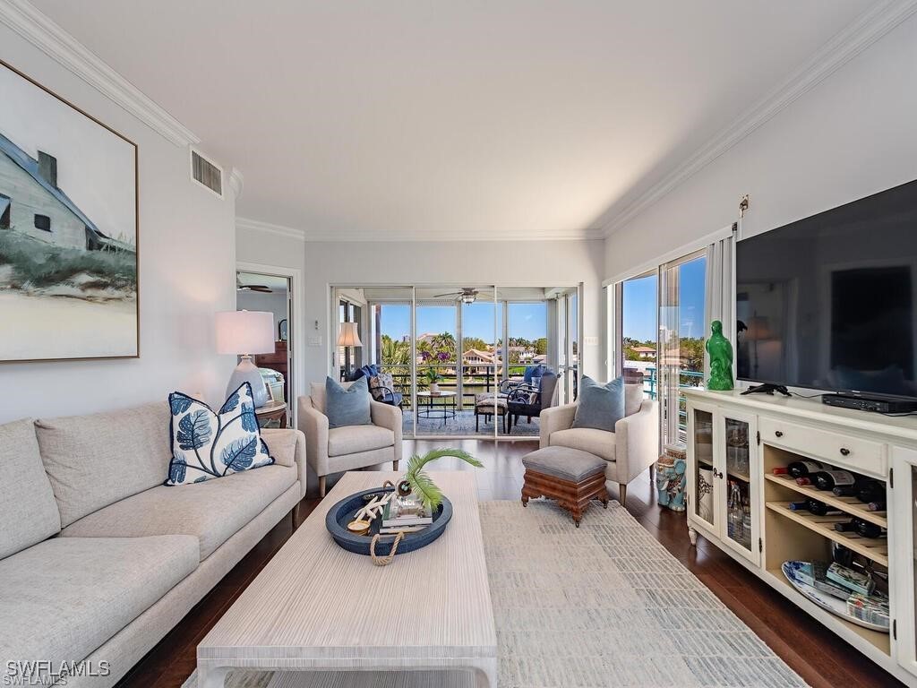 305 Park Shore Drive #2-241 Naples FL 34103 225081029 image2