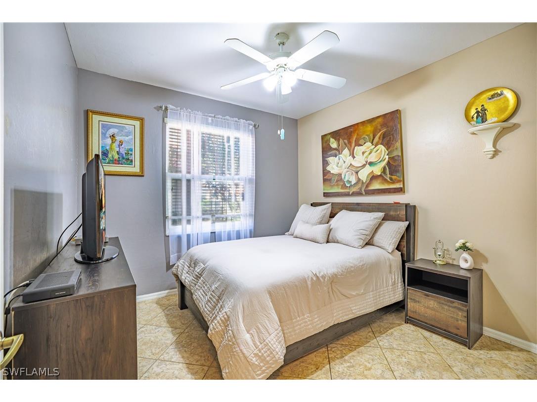 305 Robin Hood Circle #101 Naples FL 34104 226008337 image15