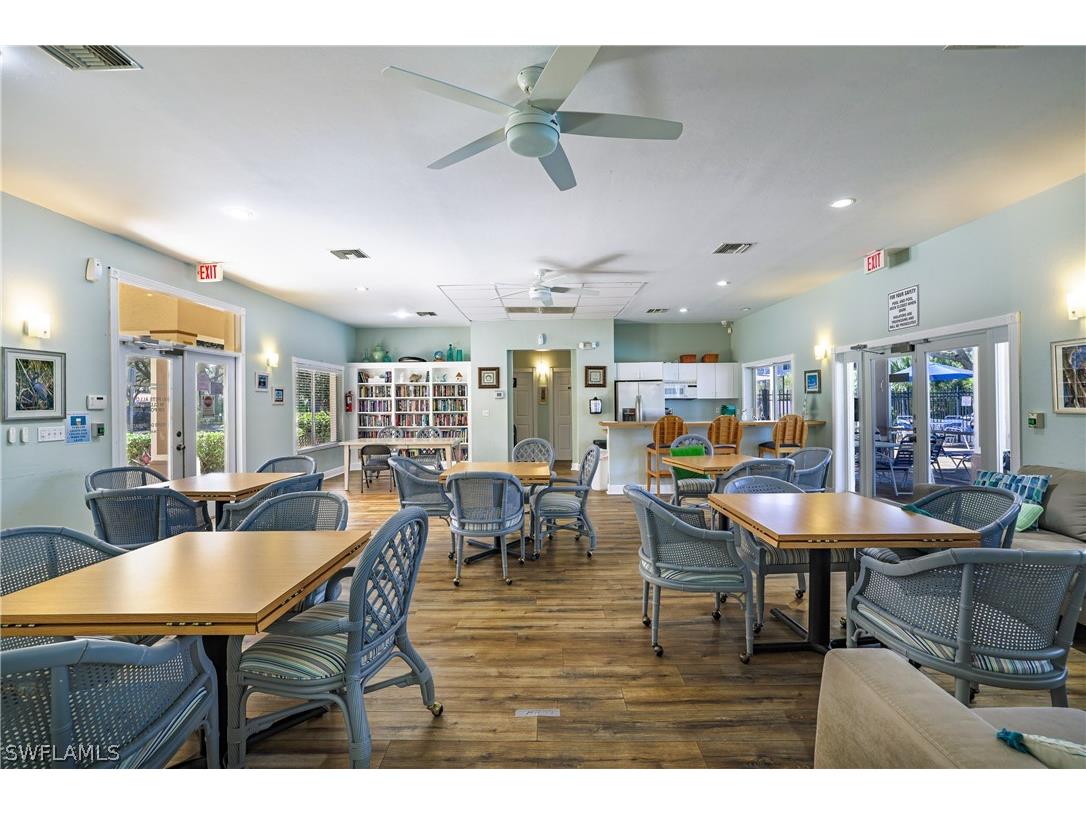 305 Robin Hood Circle #101 Naples FL 34104 226008337 image29