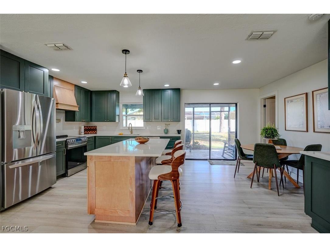 305 SE 14th Terrace Cape Coral FL 33990 2026006674 image12