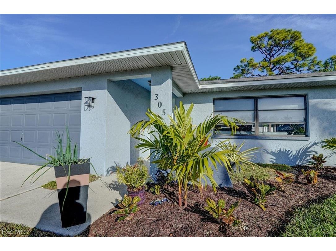 305 SE 14th Terrace Cape Coral FL 33990 2026006674 image3