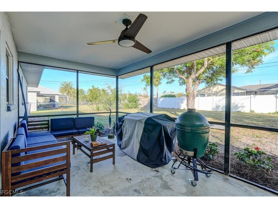 305 SE 14th Terrace Cape Coral FL 33990 2026006674 image32