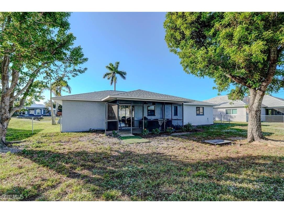 305 SE 14th Terrace Cape Coral FL 33990 2026006674 image41