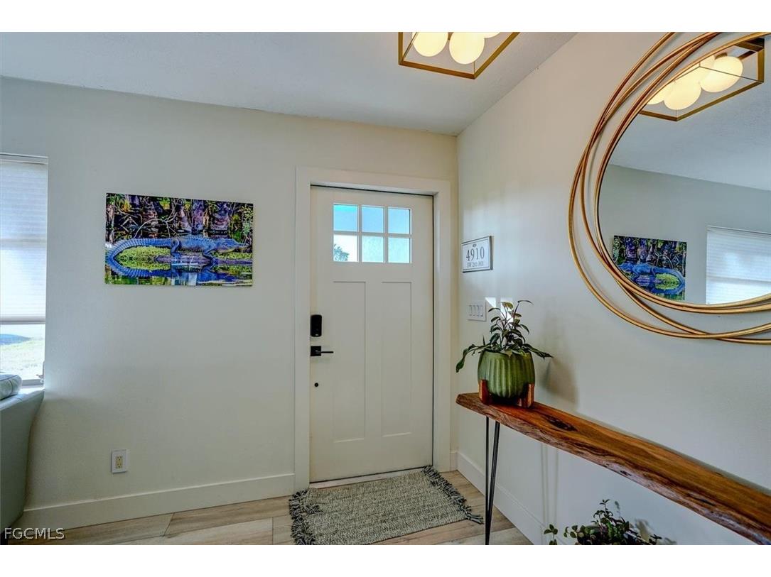 305 SE 14th Terrace Cape Coral FL 33990 2026006674 image6