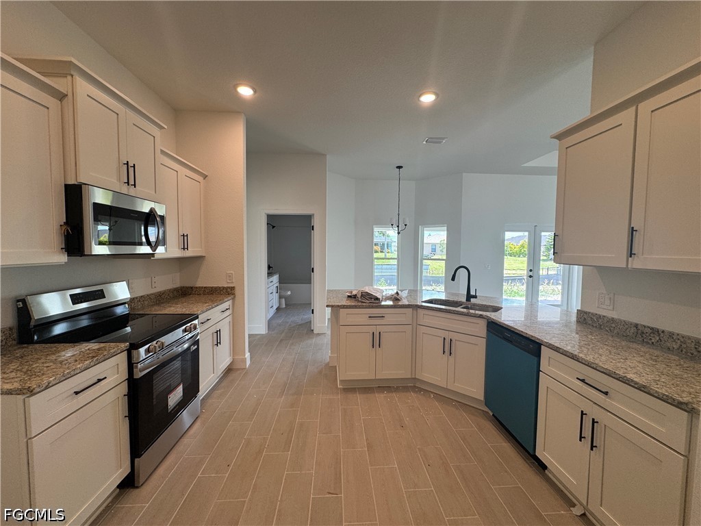 305 SE 2nd Street Cape Coral FL 33990 2026018031 image16