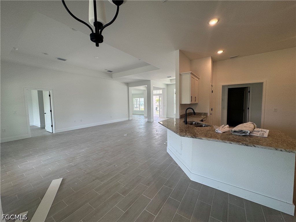 305 SE 2nd Street Cape Coral FL 33990 2026018031 image18