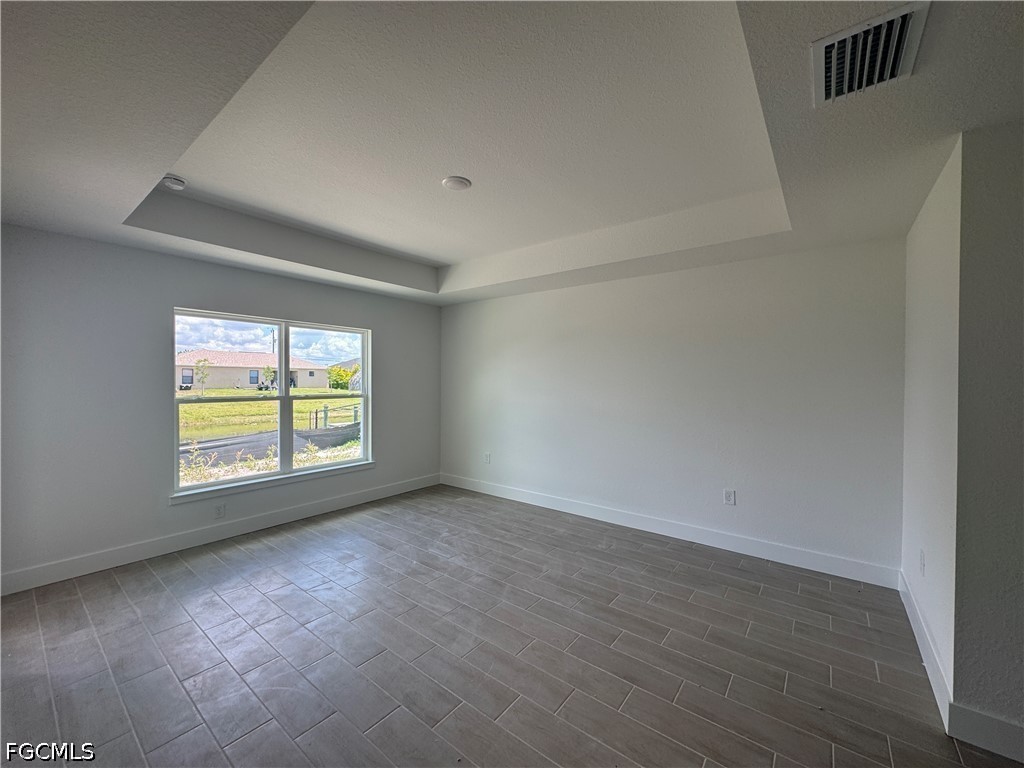 305 SE 2nd Street Cape Coral FL 33990 2026018031 image19