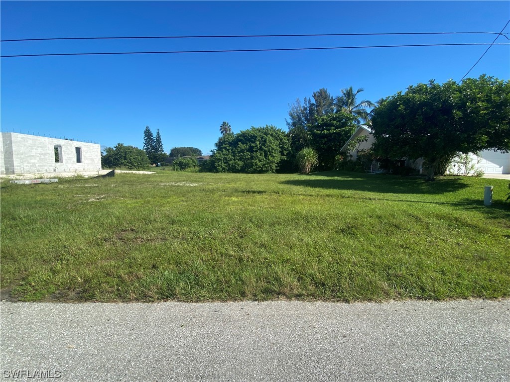 305 SW 15th Terrace Cape Coral FL 33991 223037641 image1