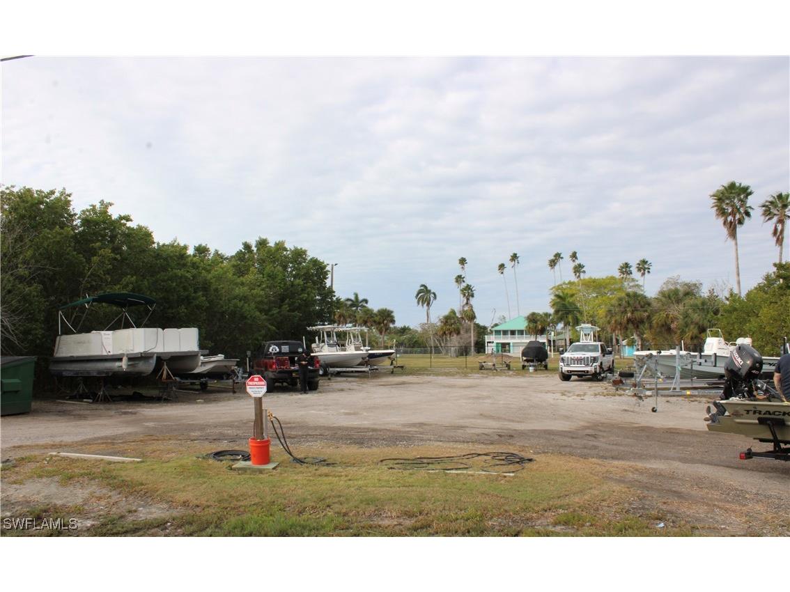 305 Storter #19 Avenue N Everglades City FL 34139 225007135 image20