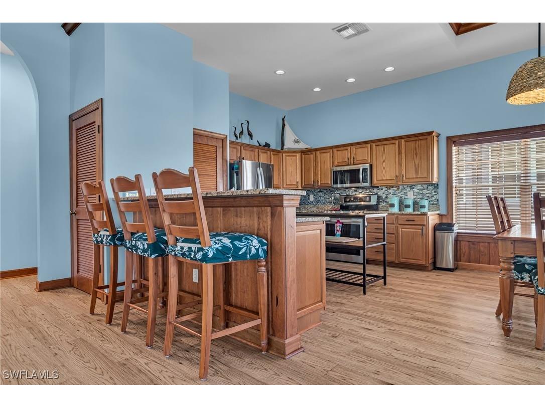 305 Storter Avenue N #5 Everglades City FL 34139 225039822 image10