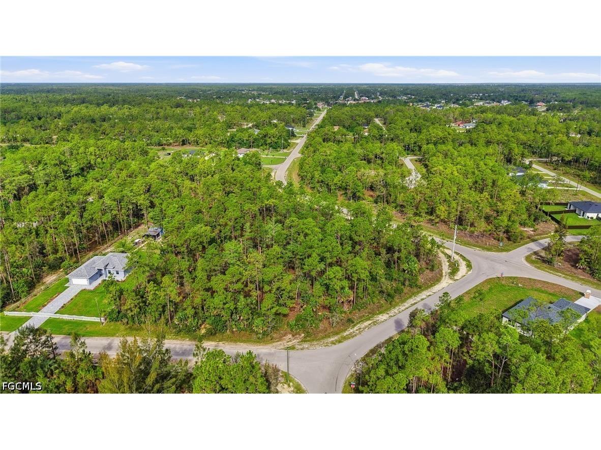305 Woodburn Drive Lehigh Acres FL 33972 2026024473 image13