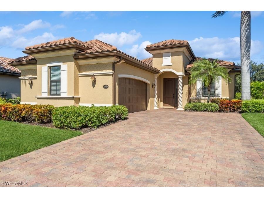 3050 Aviamar Circle Naples FL 34114 223075913 image1