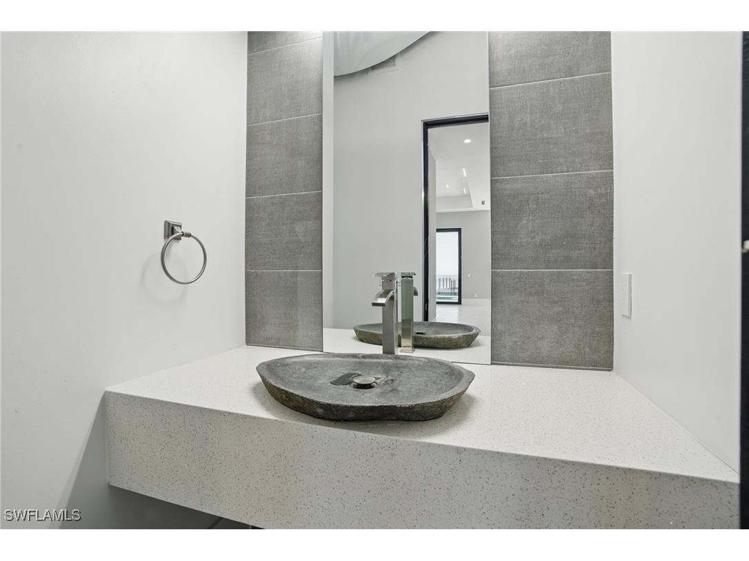 3050 Estero Boulevard Fort Myers Beach FL 33931 225068296 image32