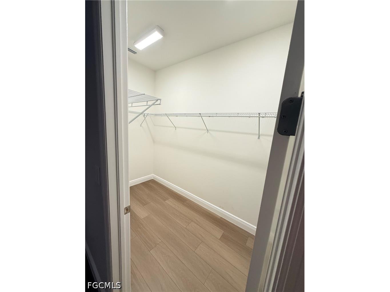 3050 Heritage Pines Drive Fort Myers FL 33905 2026021092 image13