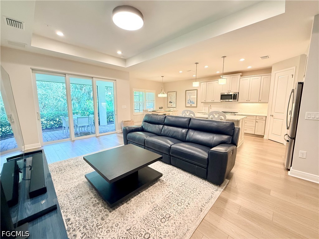 3050 Heritage Pines Drive Fort Myers FL 33905 2026021092 image2