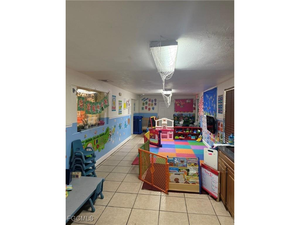 3050 Michigan Avenue Fort Myers FL 33916 2025021896 image25