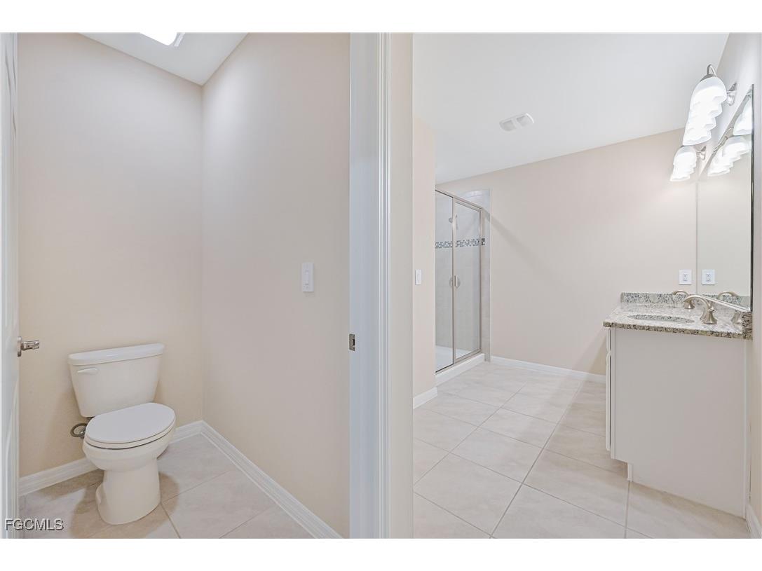 3052 Royal Gardens Avenue Fort Myers FL 33916 2025019751 image16