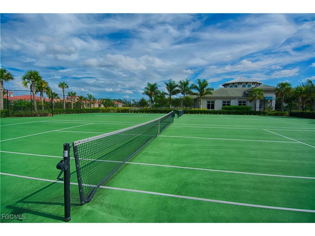 3052 Royal Gardens Avenue Fort Myers FL 33916 2025019751 image31