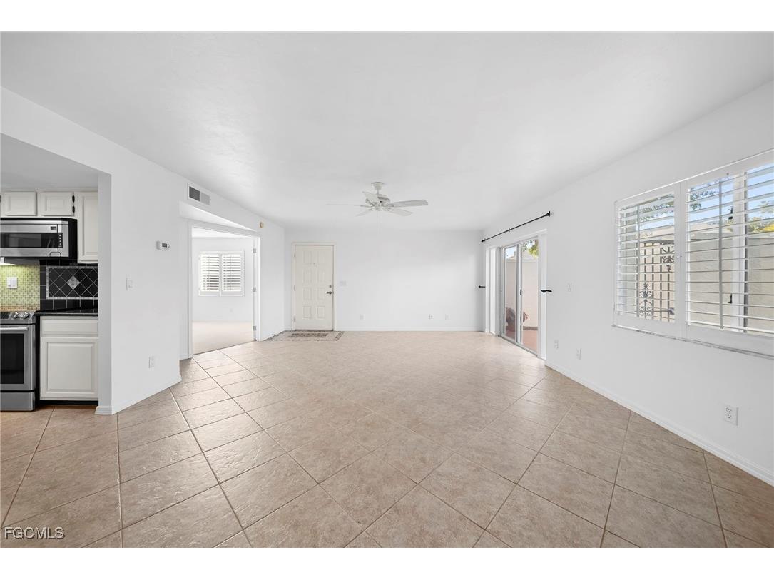 3052 Kings Lake Boulevard #7554 Naples FL 34112 2025022517 image10