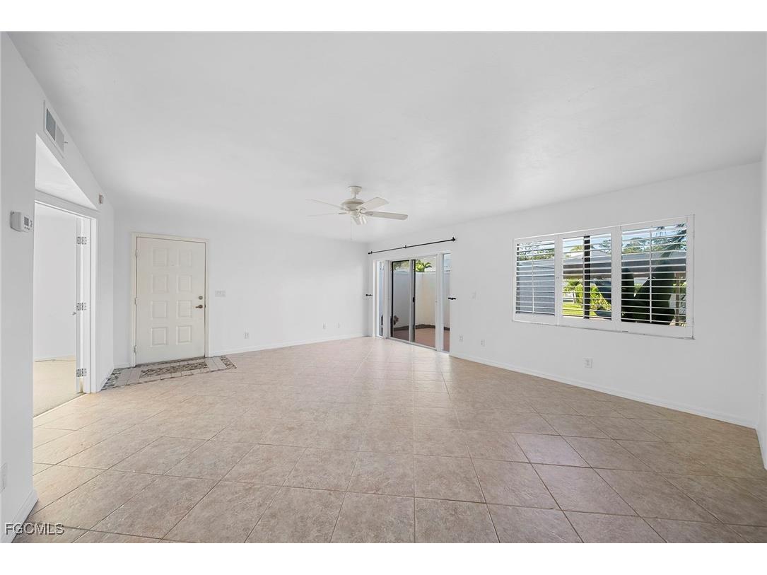 3052 Kings Lake Boulevard #7554 Naples FL 34112 2025022517 image11