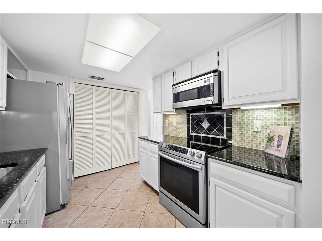 3052 Kings Lake Boulevard #7554 Naples FL 34112 2025022517 image5