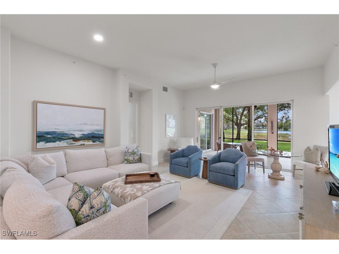 3053 Aviamar Circle #8-102 Naples FL 34114 226001927 image1