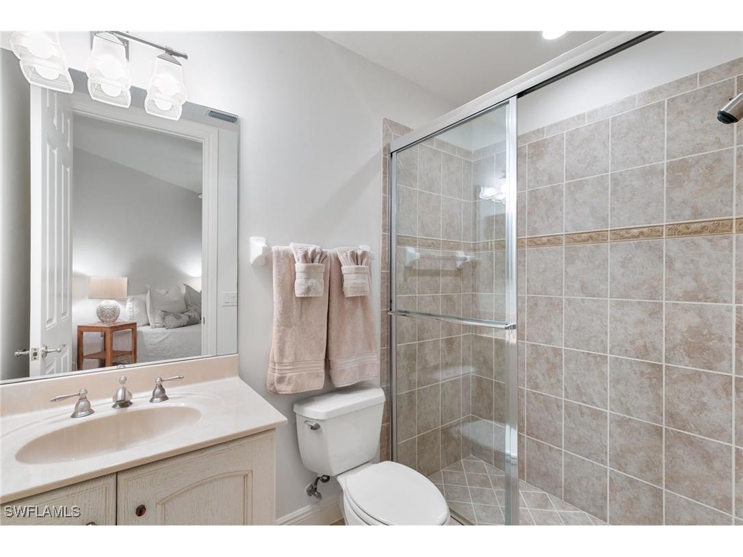 3053 Aviamar Circle #8-102 Naples FL 34114 226001927 image20