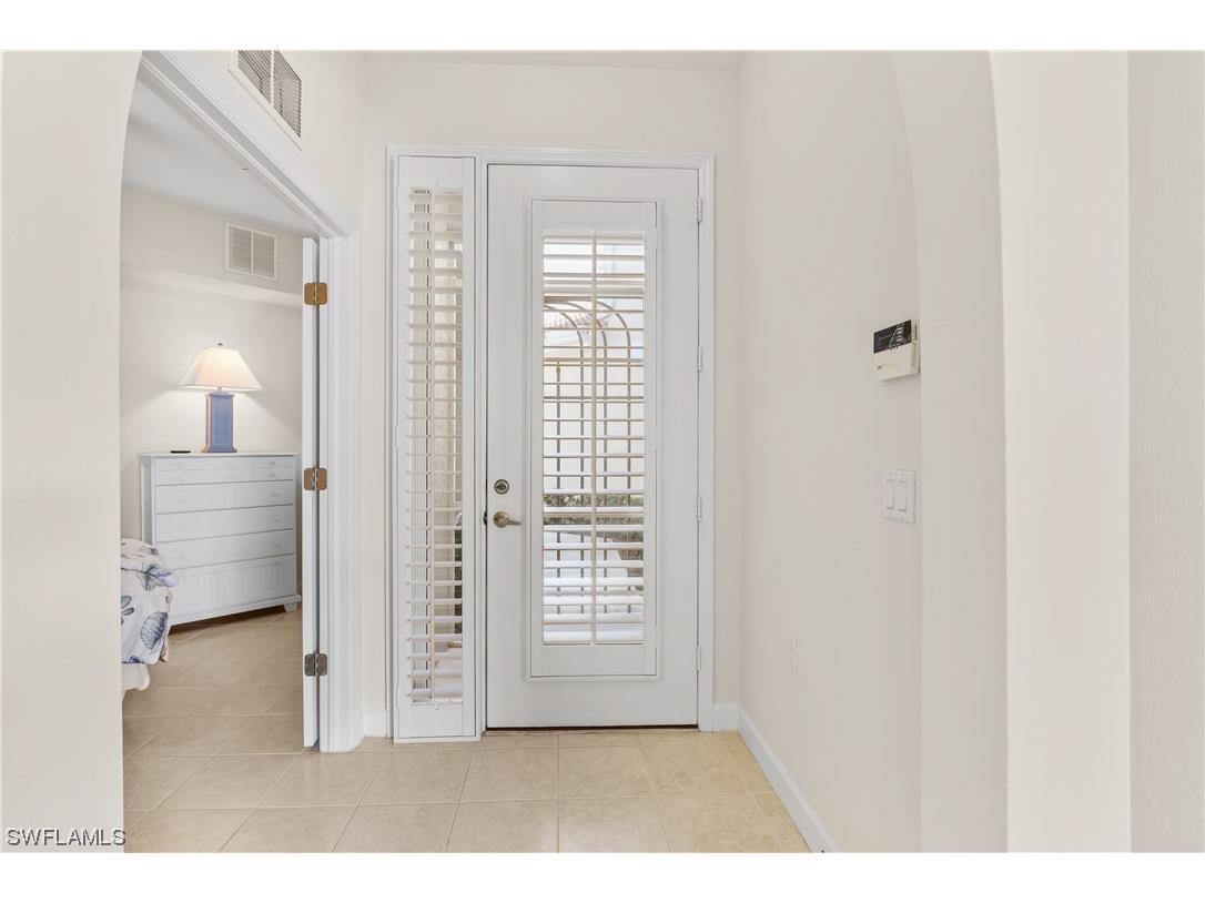 3053 Driftwood Way #3903 Naples FL 34109 223009277 image1