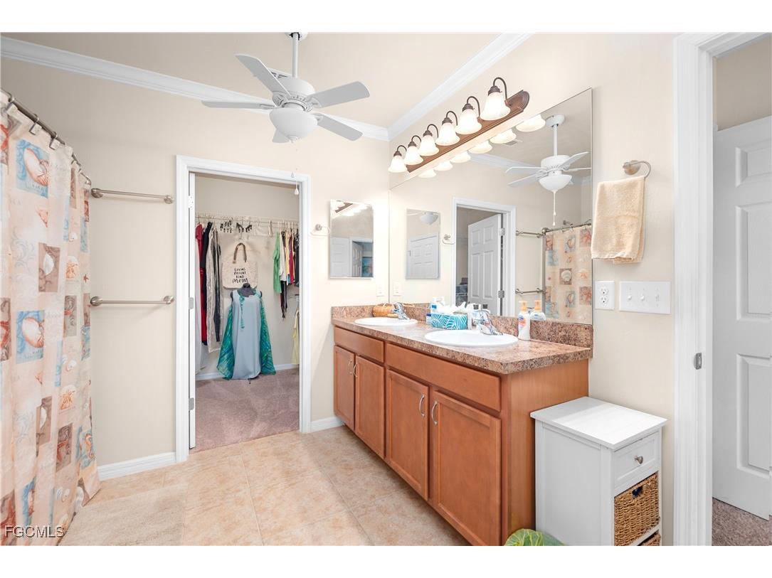 3055 Apple Blossom Drive Alva FL 33920 2025009847 image17