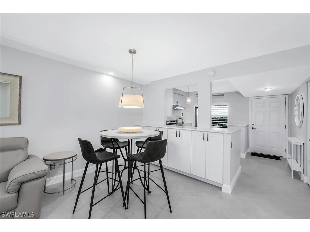 3055 Riviera Drive #102 Naples FL 34103 226008615 image16