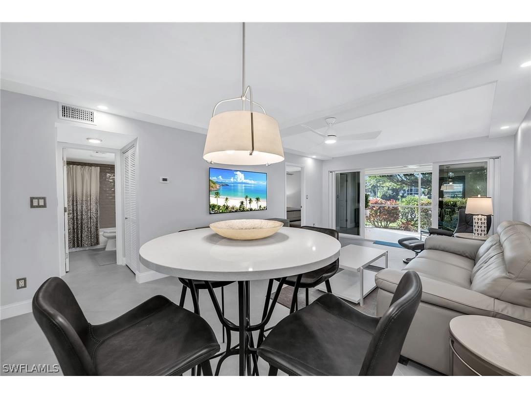 3055 Riviera Drive #102 Naples FL 34103 226008615 image17