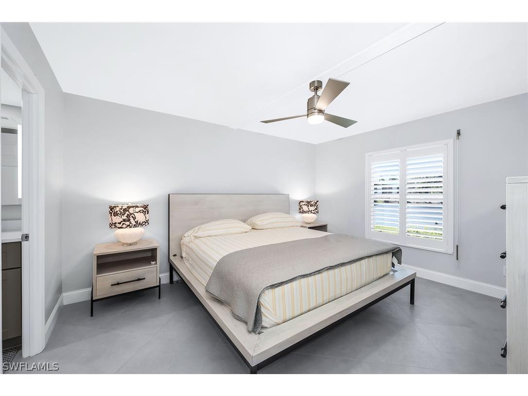 3055 Riviera Drive #102 Naples FL 34103 226008615 image18