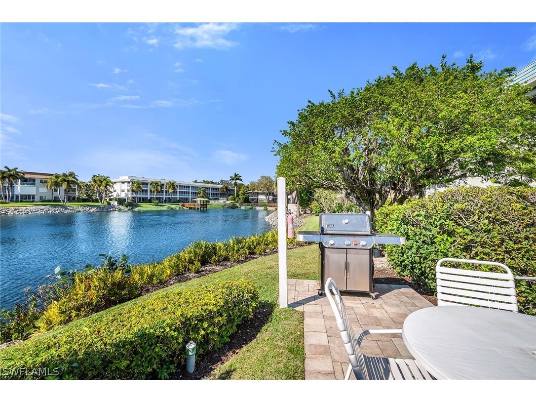 3055 Riviera Drive #102 Naples FL 34103 226008615 image34