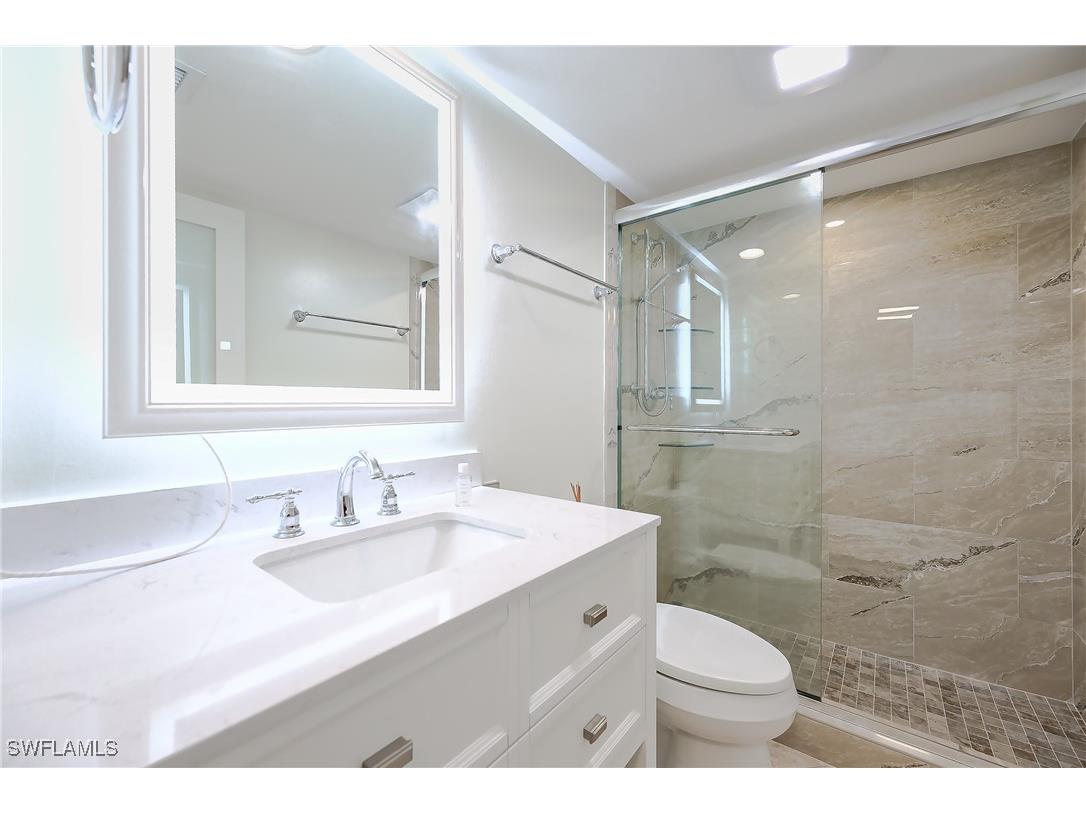 3055 Riviera Drive #306 Naples FL 34103 225082377 image15