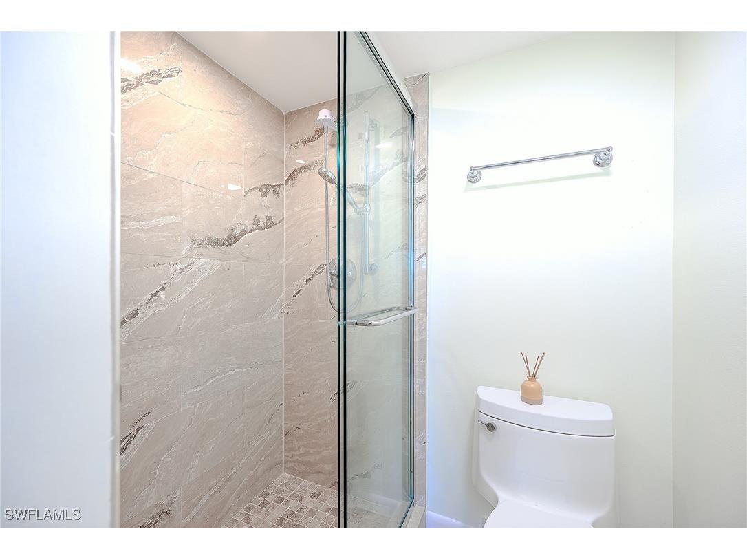 3055 Riviera Drive #306 Naples FL 34103 225082377 image22