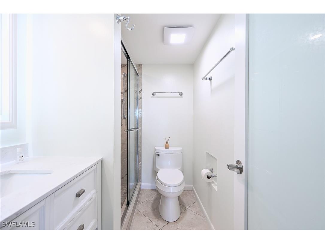 3055 Riviera Drive #306 Naples FL 34103 225082377 image23