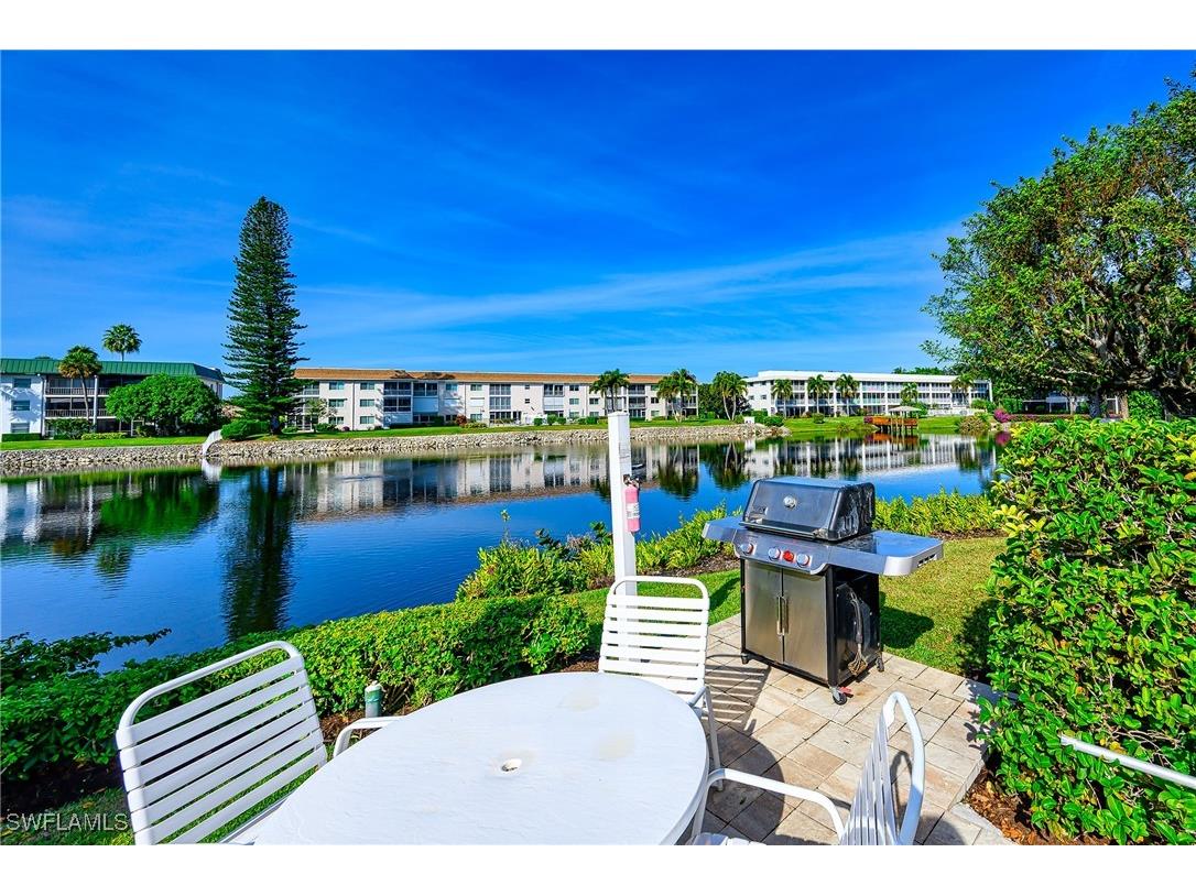 3055 Riviera Drive #306 Naples FL 34103 225082377 image25