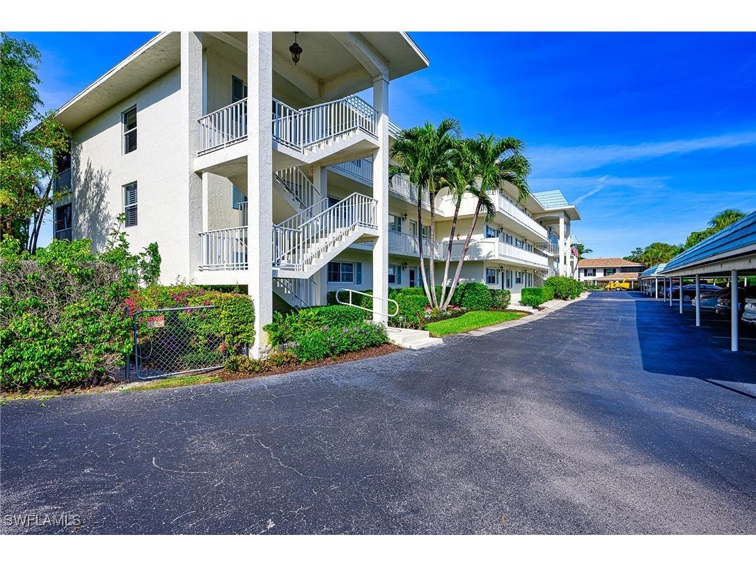 3055 Riviera Drive #306 Naples FL 34103 225082377 image26
