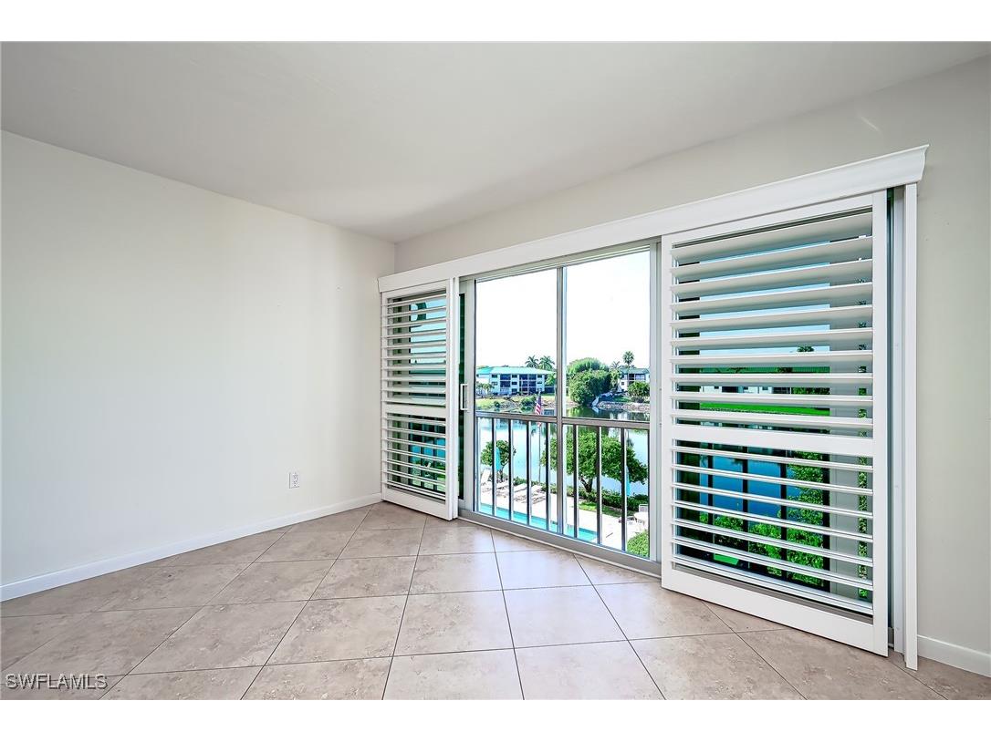 3055 Riviera Drive #306 Naples FL 34103 225082377 image5