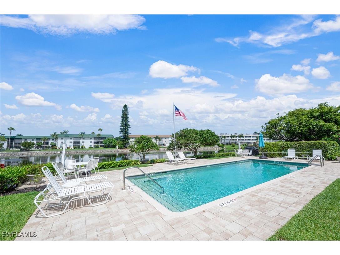 3055 Riviera Drive #306 Naples FL 34103 226004852 image18