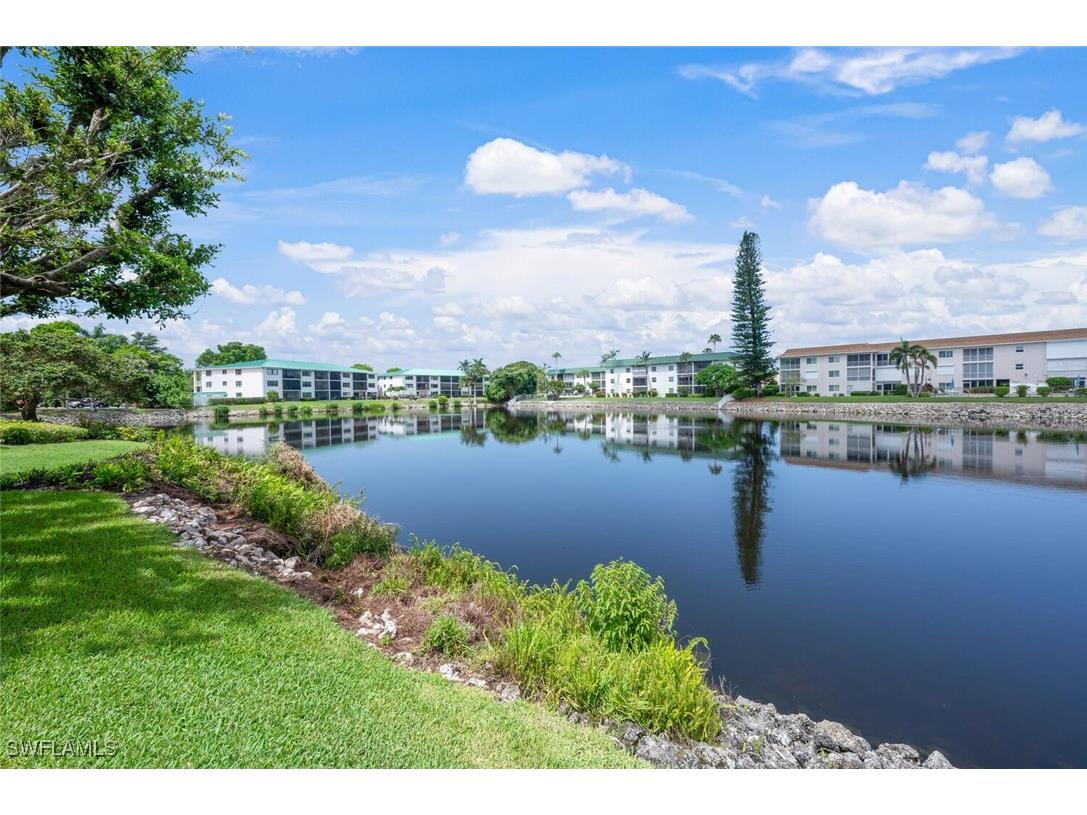 3055 Riviera Drive #306 Naples FL 34103 226004852 image21