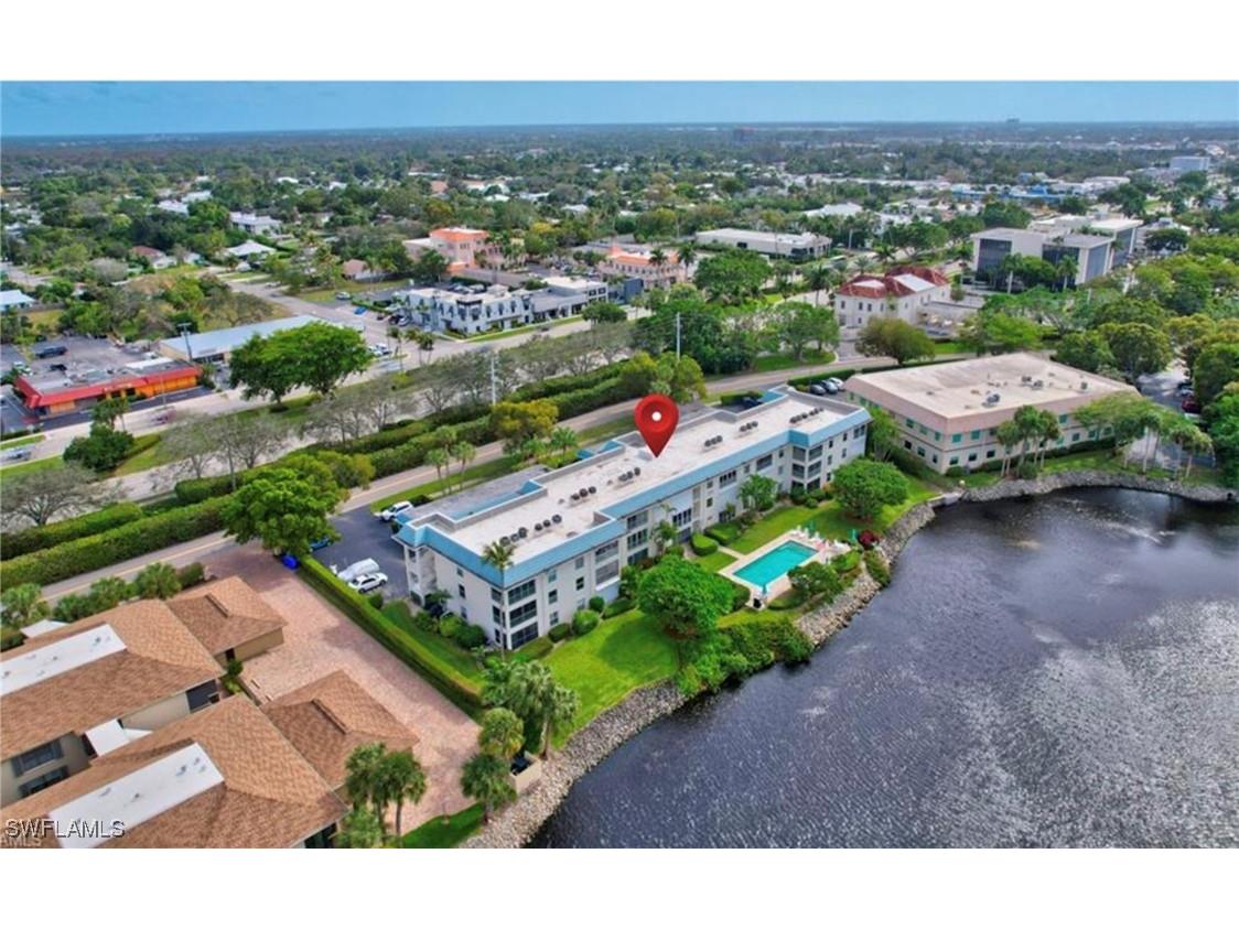 3055 Riviera Drive #306 Naples FL 34103 226004852 image24