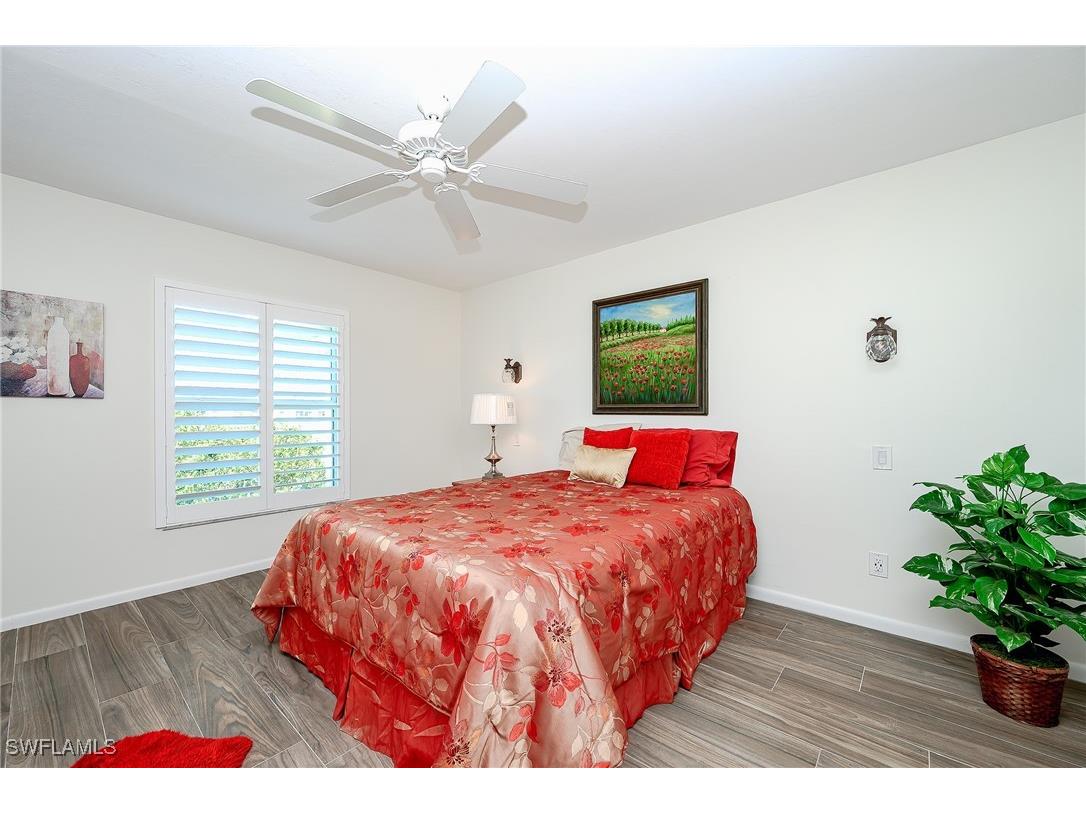 3055 Riviera Drive #306 Naples FL 34103 226004852 image9