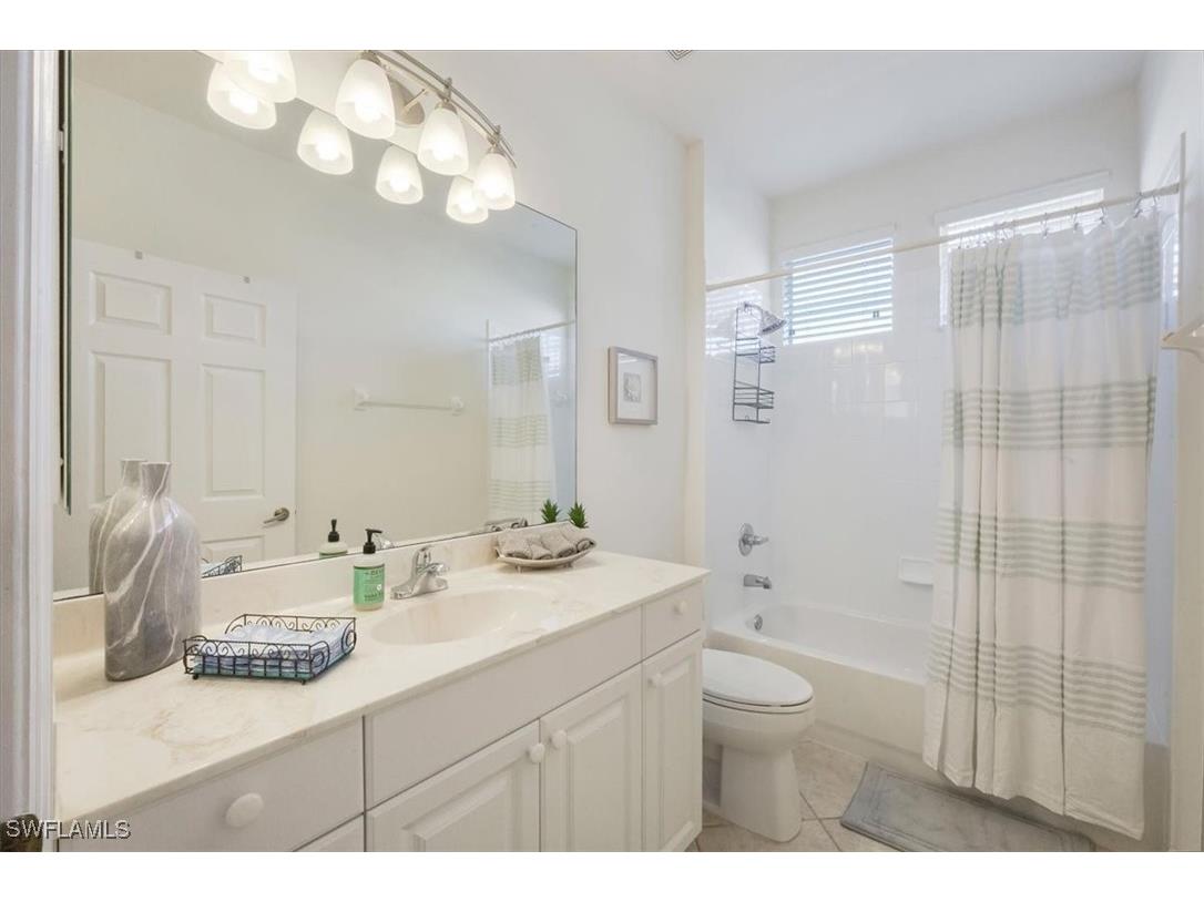 3057 Driftwood Way #4004 Naples FL 34109 225084962 image17