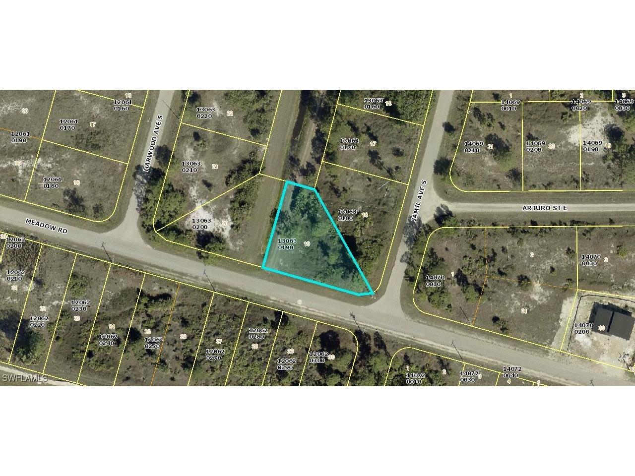3057 Meadow Road Lehigh Acres FL 33974 226003148 image1