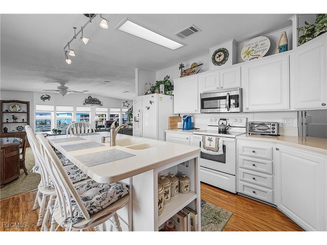 3057 Sloop Lane Saint James City FL 33956 2025012322 image15