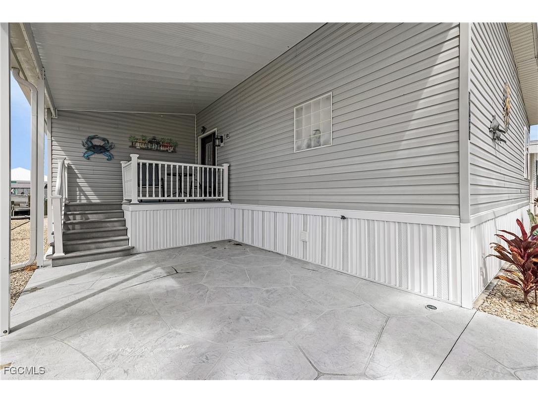 3057 Sloop Lane Saint James City FL 33956 2025012322 image35