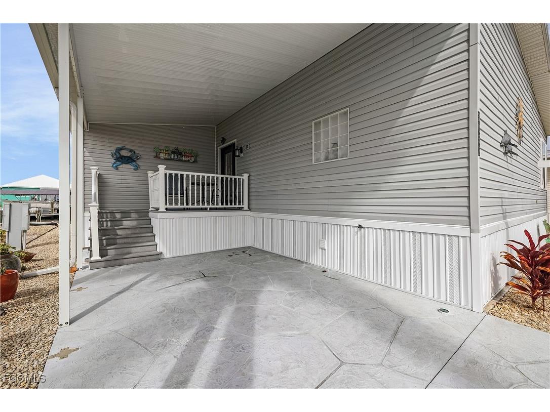 3057 Sloop Lane Saint James City FL 33956 2025012322 image36