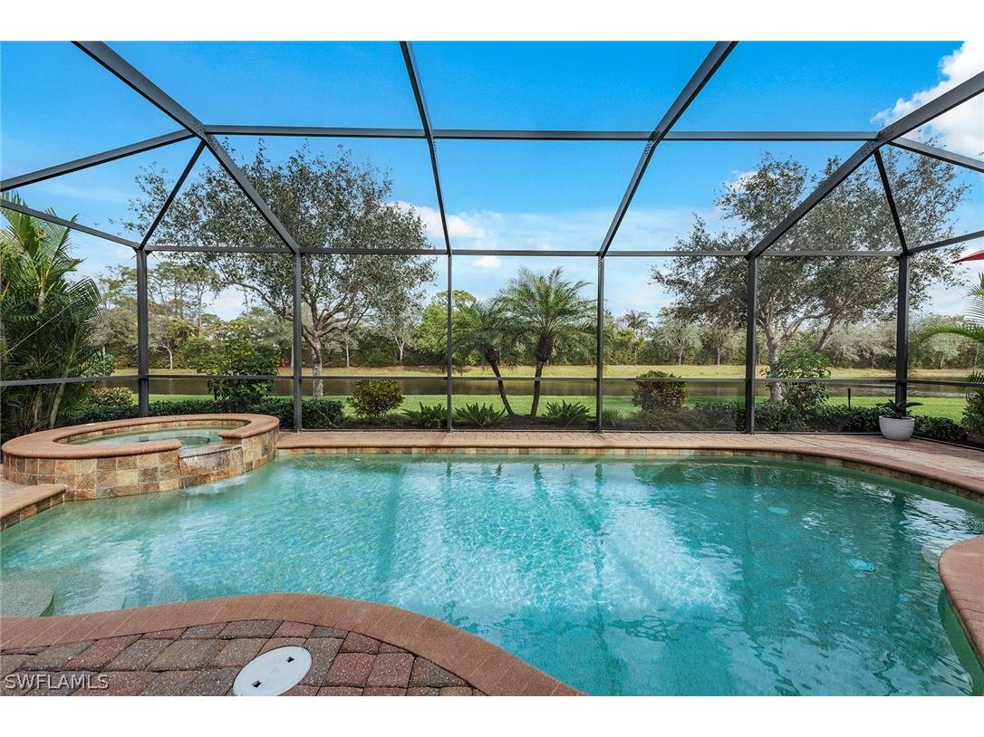 3058 Aviamar Circle Naples FL 34114 225019408 image1