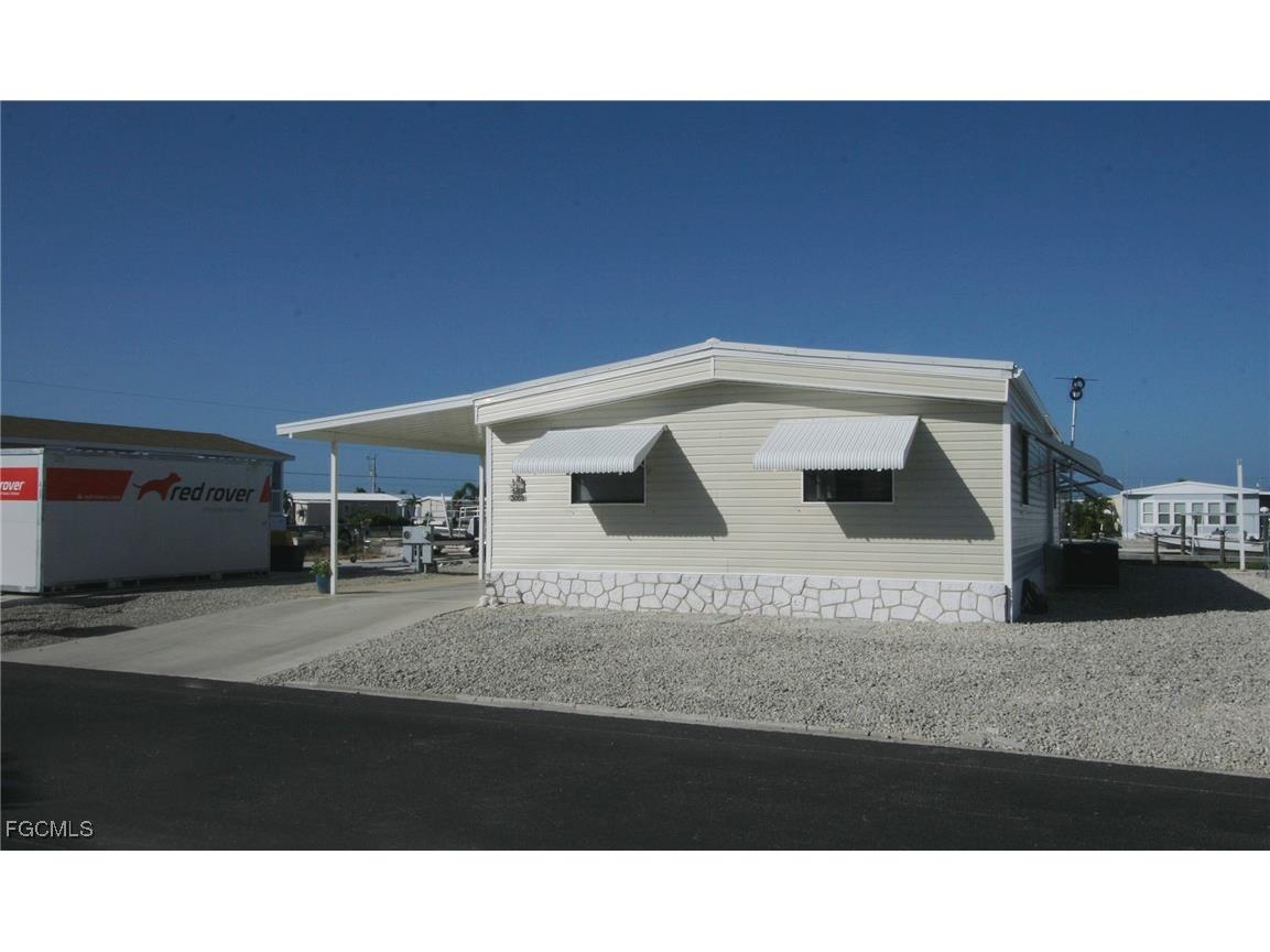 3059 Bounty Lane Saint James City FL 33956 2025015215 image3